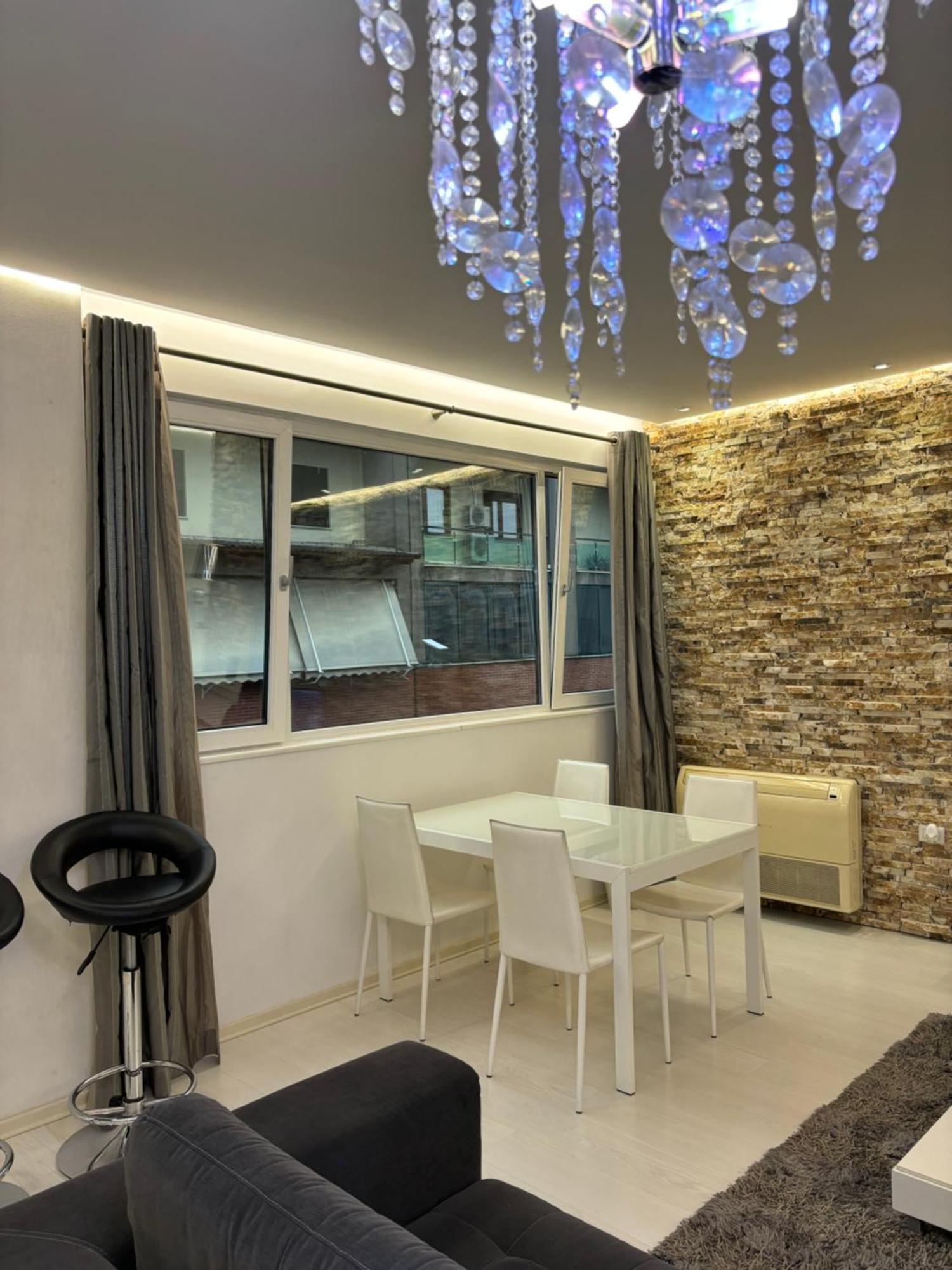 Tam Serviced 2Bdr Apartment City Center No6 Tirana Exterior photo